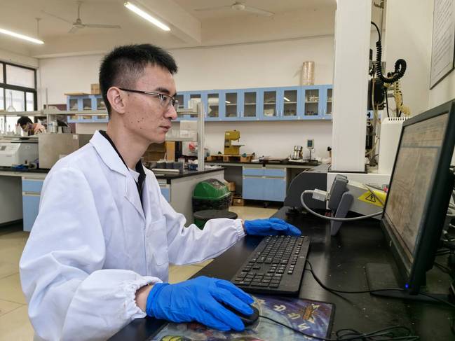 科教融合潤(rùn)物無聲，潛精研思助力雙碳 材料科學(xué)的創(chuàng)新引擎